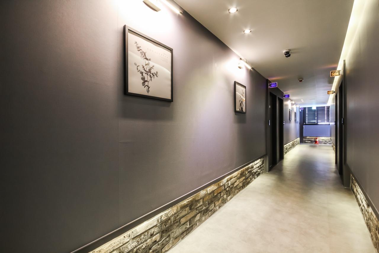 Deluxe Motel Geoje Ngoại thất bức ảnh